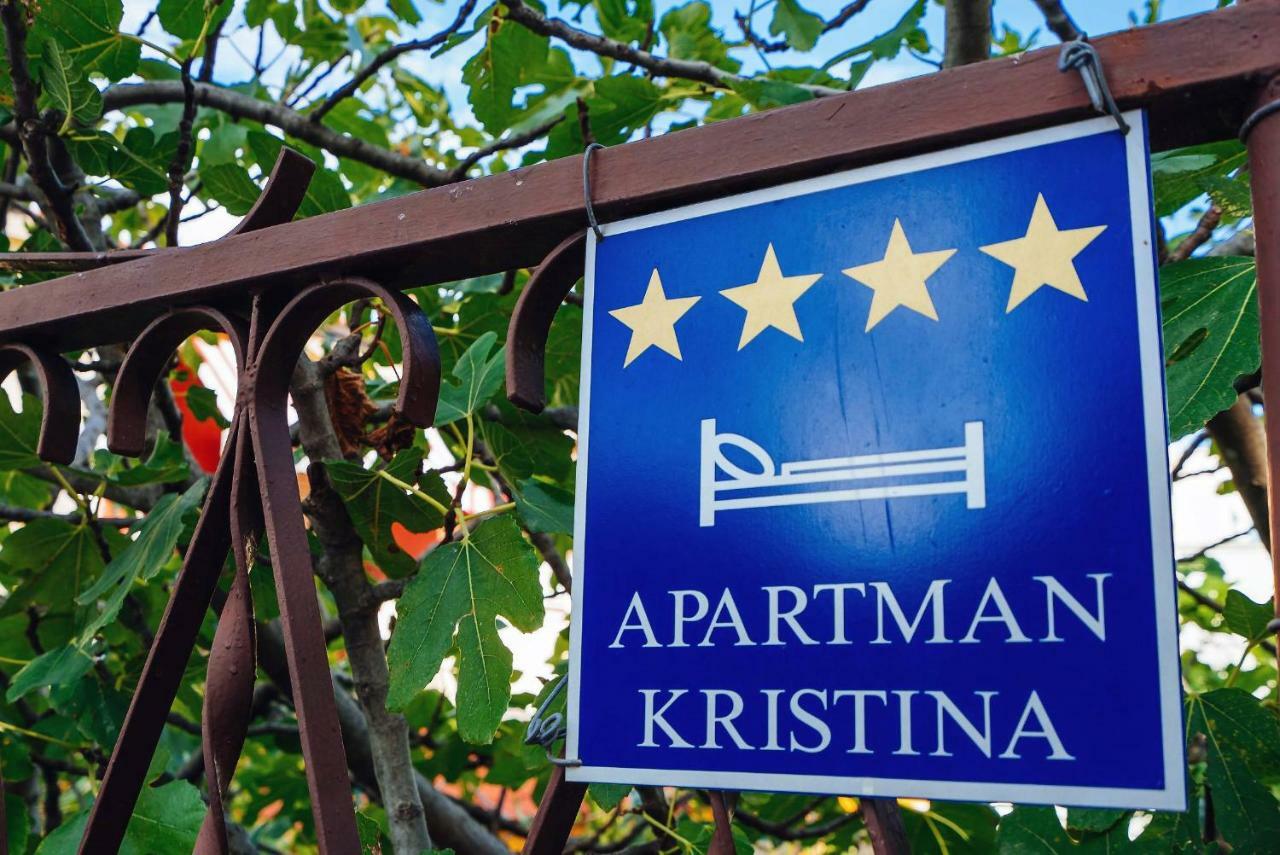 Апартаменты Apartman Kristina Сплит Экстерьер фото