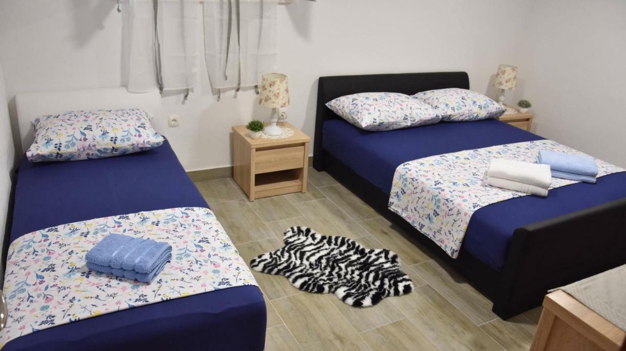 Апартаменты Apartman Kristina Сплит Экстерьер фото